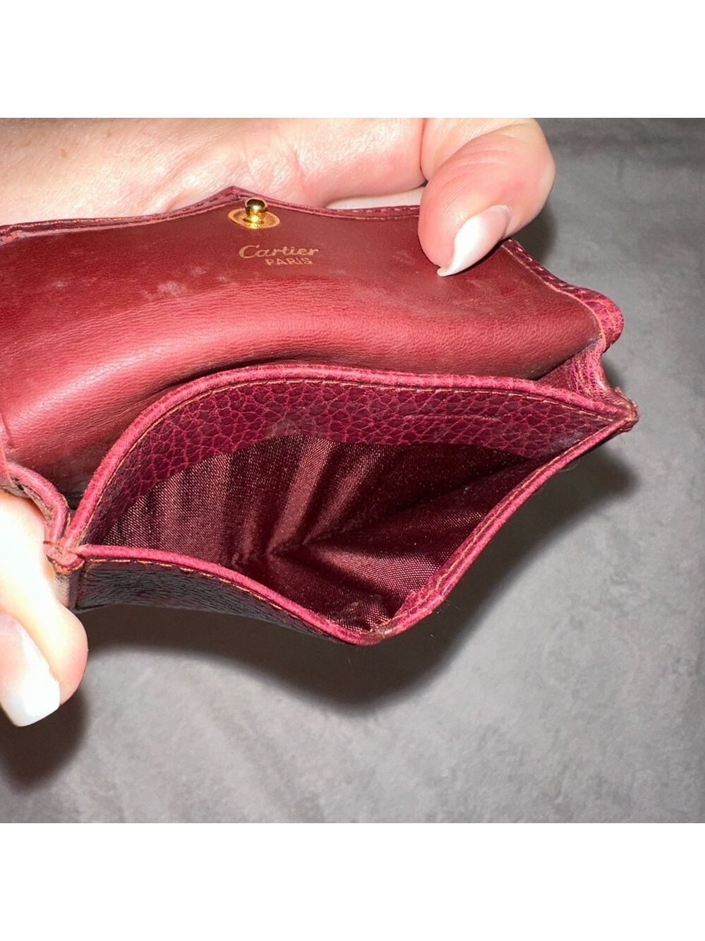AUTHENTIC CARTIER MUST DE CARTIER BORDEAUX RED LEATHER COIN PURSE - EXCELLENT! - Picture 10 of 11